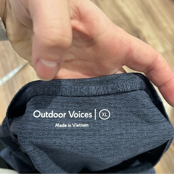 Outdoor Voices Mesh Seamless Top - Picture 4 of 6